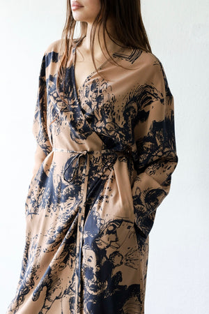 Wrap dress in printed silk
