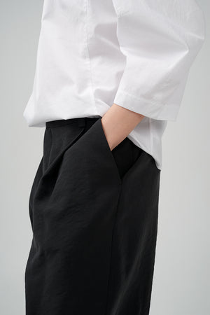 Black trousers from viscose fabric