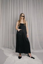 Slip dress in black