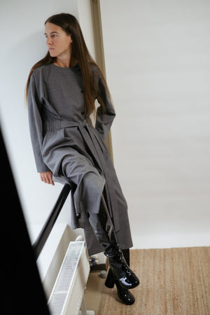 Grey virgin wool dress with kimono sleeves and waist belt. Can also be worn open as a long jacket. Made in Estonia.