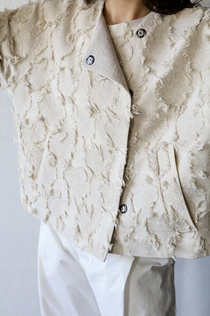 Short jacket in ruffle jacquard linen