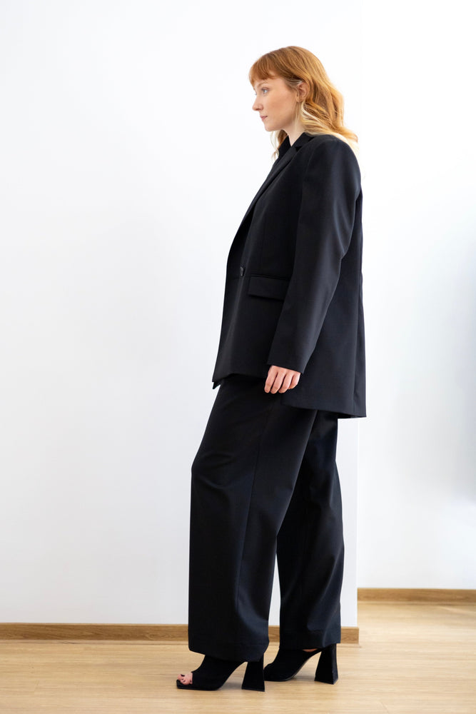 wide leg black trousers