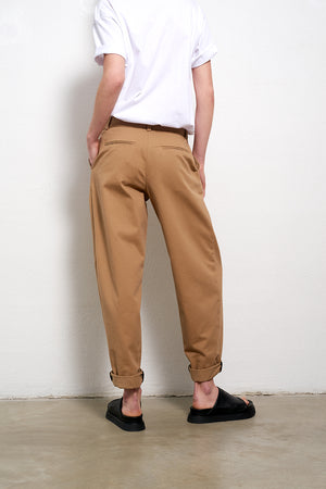 Relaxed fit cotton trousers in beige